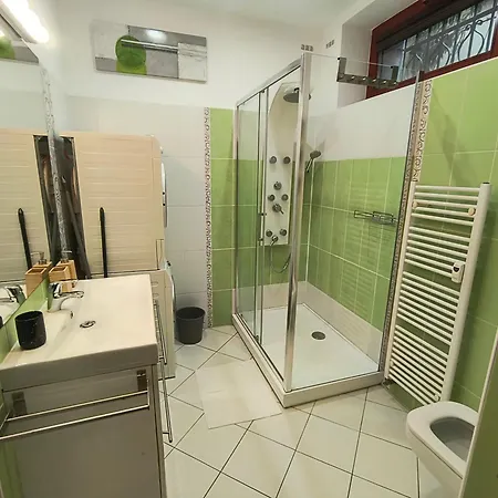 Oasis In The Old Town *