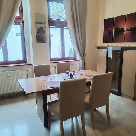 Oasis In The Old Town *